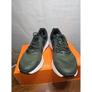 Nike Run Swift 2 Sequoia Pilgrim Size 11 NWOB